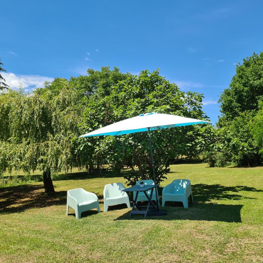 Le Coq En Repos Bed and Breakfast Saint-Sylvestre-sur-Lot Eksteriør billede