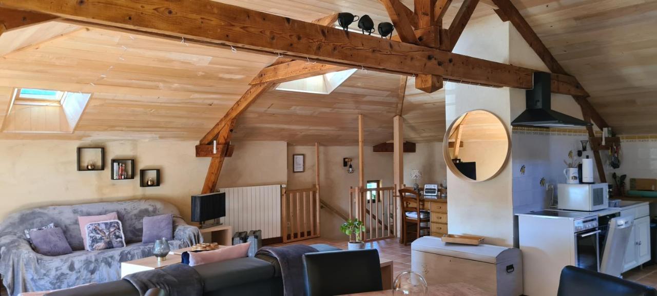 Le Coq En Repos Bed and Breakfast Saint-Sylvestre-sur-Lot Eksteriør billede